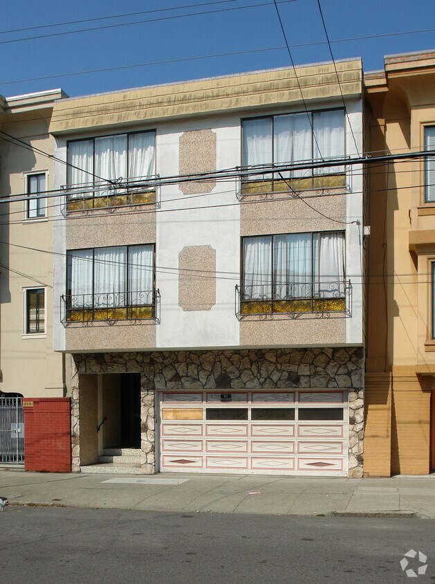 Primary Photo - 351 19th Ave