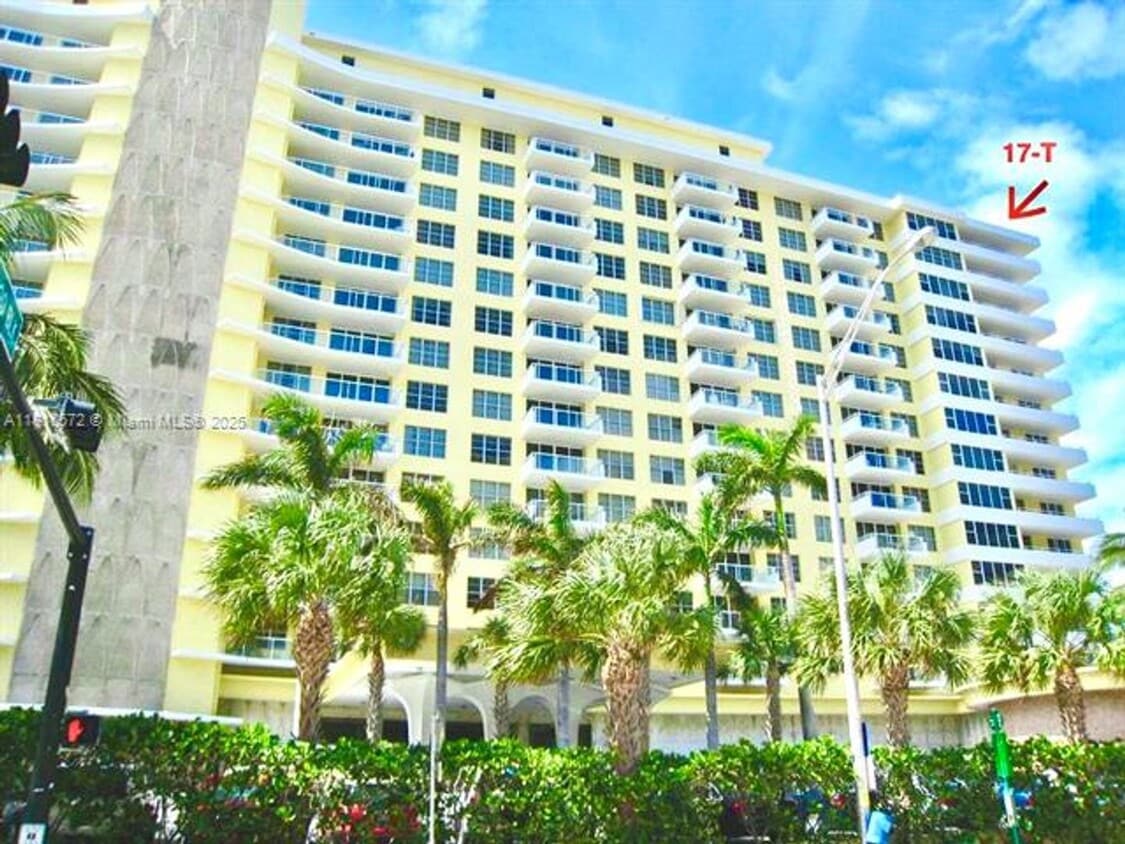 Photo - 5600 Collins Ave appt 17T (A11916572)