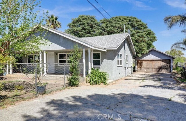 Foto principal - 3001 N State St