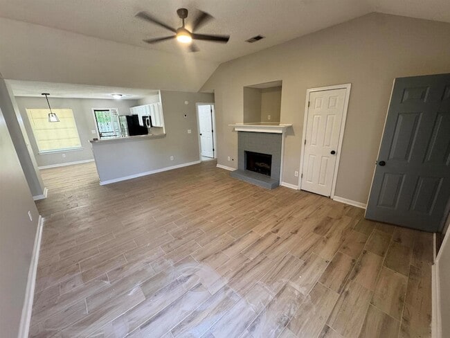 Building Photo - 6628 Whitten Grove Dr