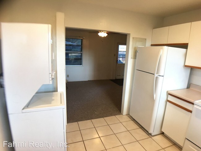 Building Photo - 2 br, 1 bath House - 98-277 Kam. Hwy. D2