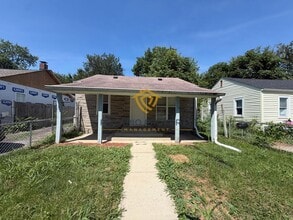 Building Photo - 3270 Ralston Ave