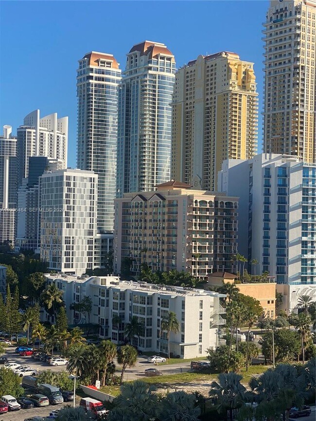 Foto del edificio - 230 174th St