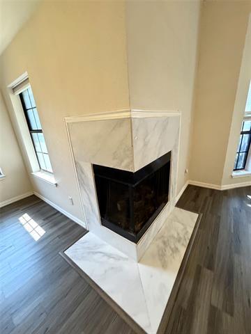 Foto del edificio - 811 Fairlawn St