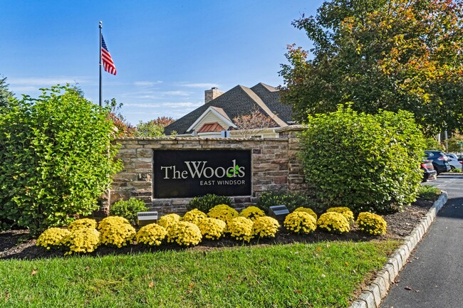 Interior Photo - The Woods East Windsor