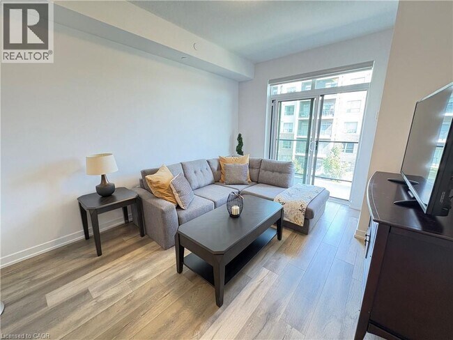 Building Photo - 5055 Greenlane Rd
