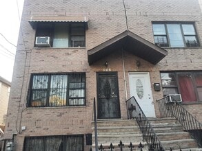 Building Photo - 666 Schenck Ave
