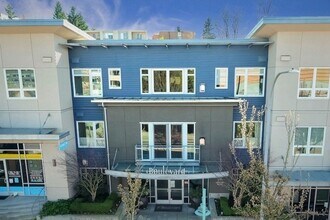 Building Photo - 375 Kirkland Ave