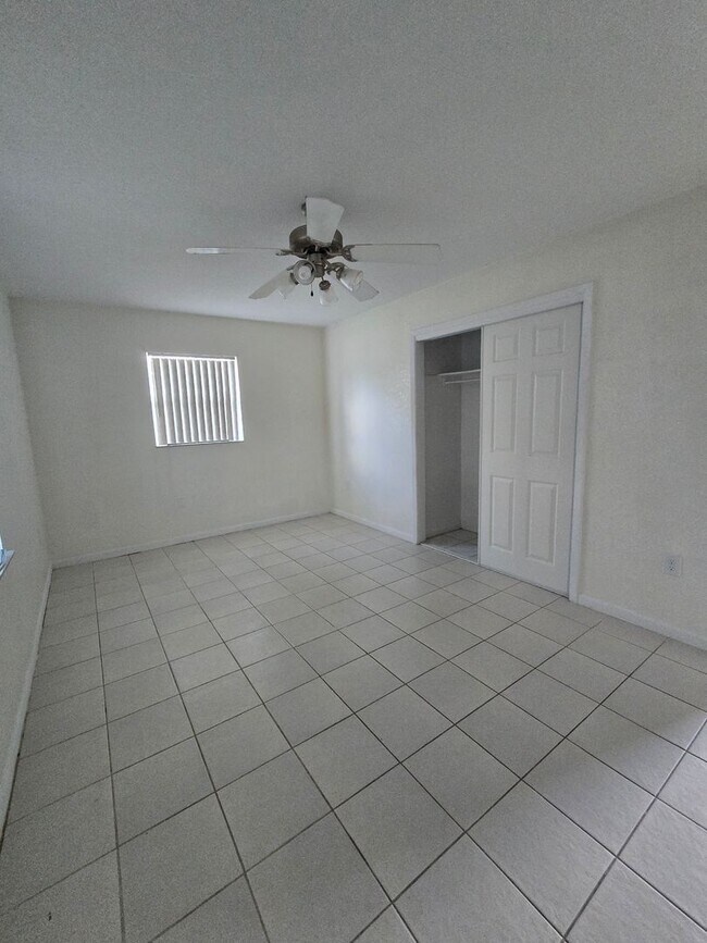 Foto del edificio - 706 N Maryland Ave