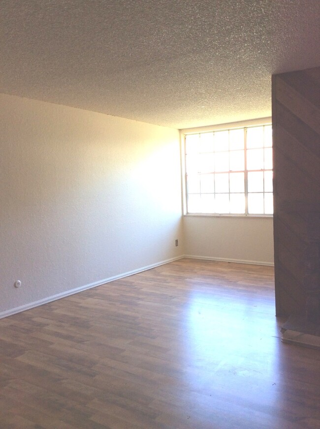 Foto del edificio - Arborwood Condo in North Boulder