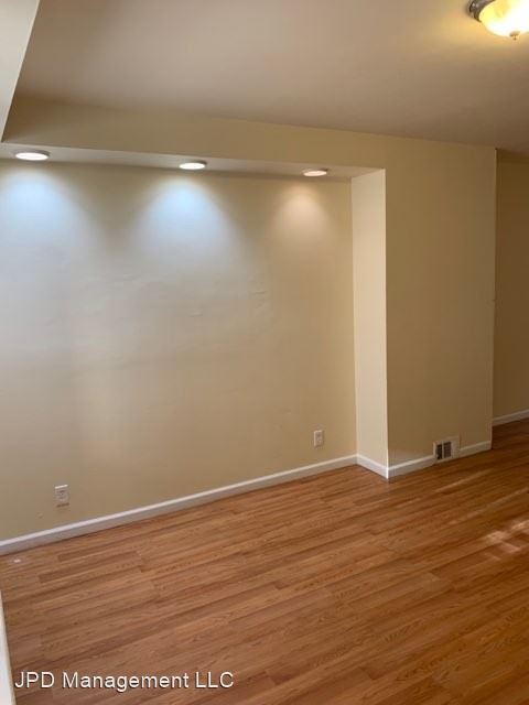 Foto del edificio - 3 br, 1 bath House - 2087 Kingston Street