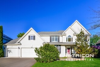 Building Photo - 3470 Olive Ln N