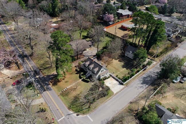 Building Photo - 1100 Big Cove Rd SE