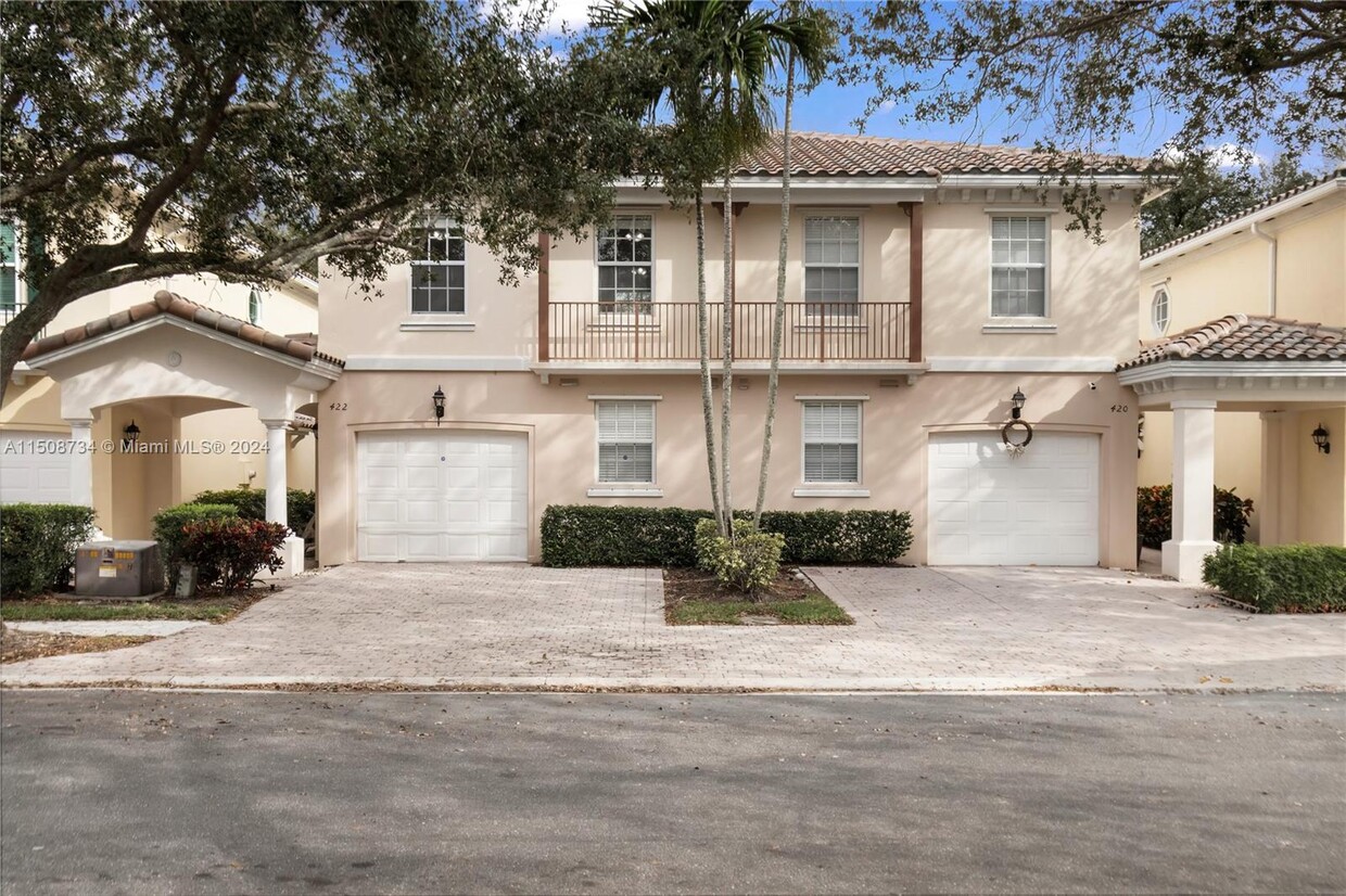 Foto principal - 422 Capistrano Dr