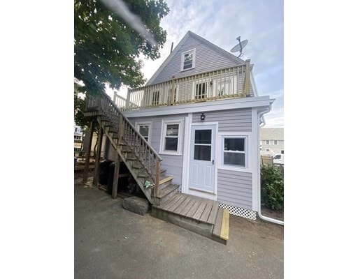 Primary Photo - 166 W Elm Ave