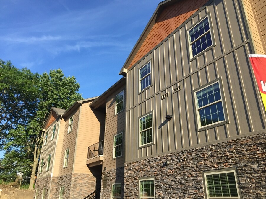 Exterior - 415 N Garrison Ave