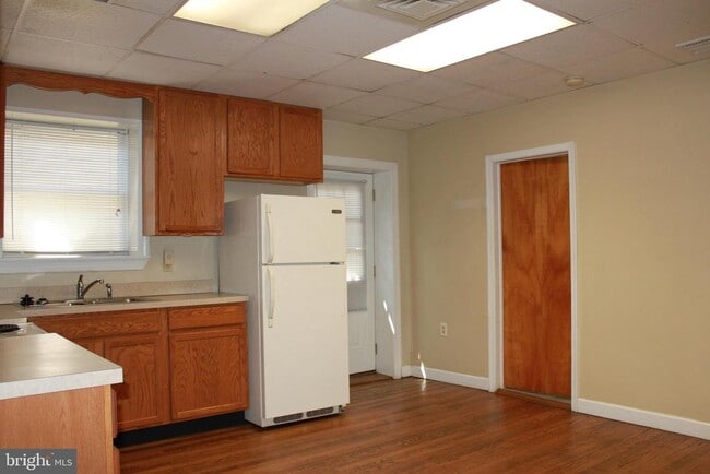 Foto del edificio - 122 E Queen St