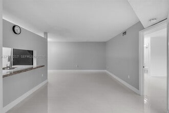 Building Photo - 15665 SW 74th Cir Dr