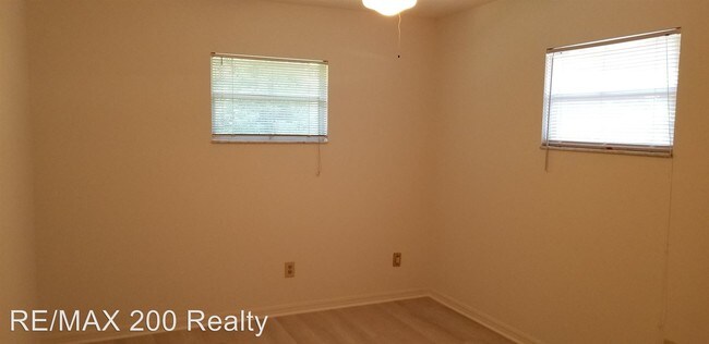 Building Photo - 4 br, 2 bath House - 1733 Gaston Foster Rd