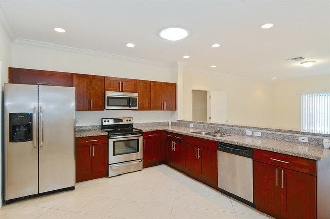 Foto del edificio - 1102 NW 8th St