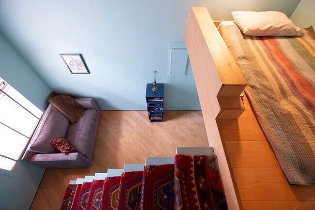 Building Photo - Beautifully 2-Bedroom Condo in Boston