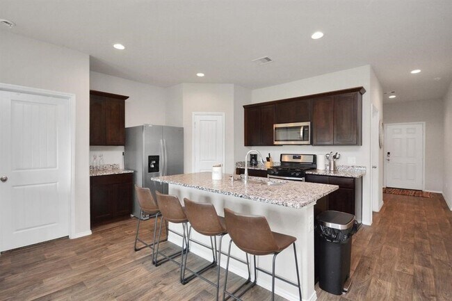 Foto del edificio - 1602 Brownwood Ridge Ct