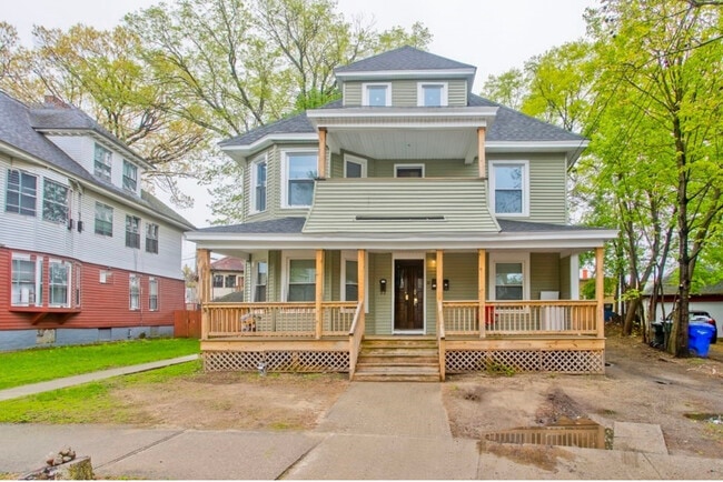 Foto del edificio - 32 W Alvord St