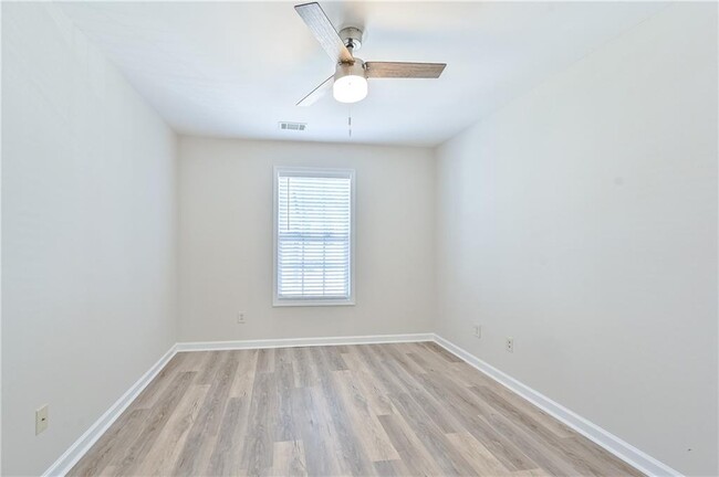 Foto del edificio - 2930 Wintercrest Way