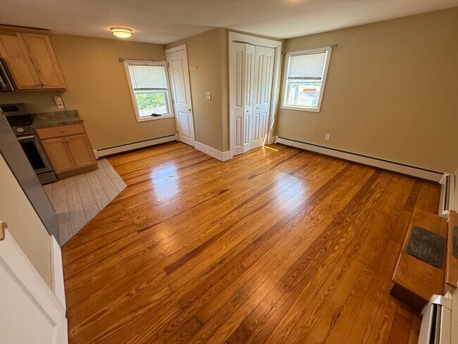 Photo - 3 Pond St Apartments