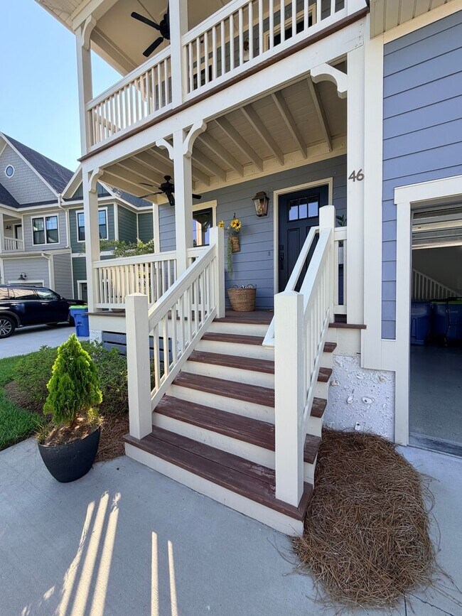Foto del edificio - Four Bedroom Town Home in Old Stoney Village- Two Primary Suites