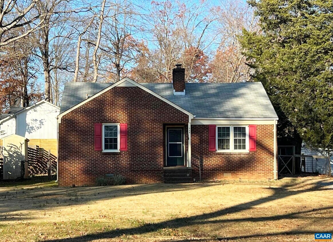 Primary Photo - 1545 Rugby Ave