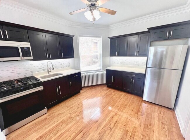 Foto del edificio - 6619 W Cermak Rd