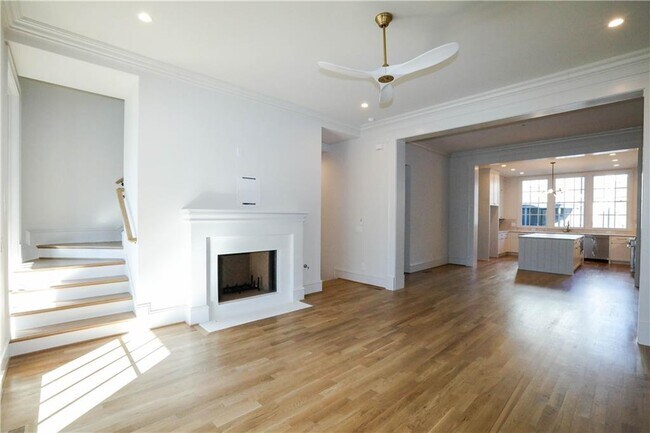 Foto del edificio - 96 Sheridan Dr NE