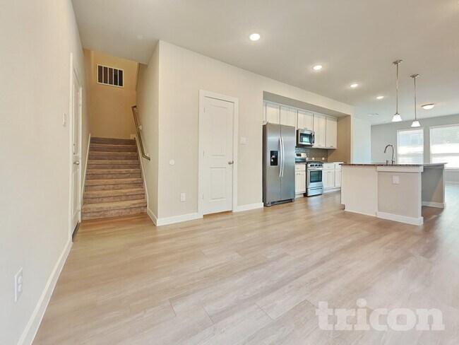 Foto del edificio - 5159 Klein Orchard Dr