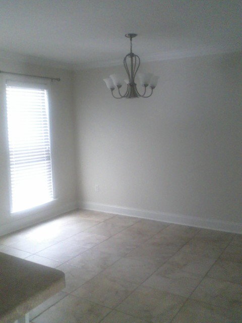 Building Photo - 122 N Buck Run Dr