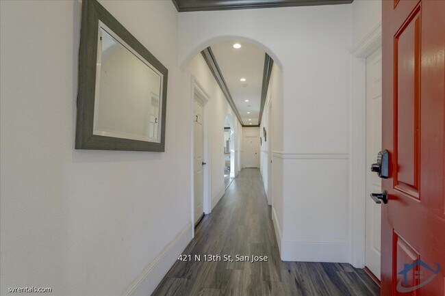Foto del edificio - 421 N 13th St