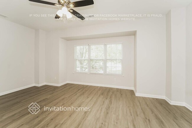 Foto del edificio - 9661 Bailey Rd