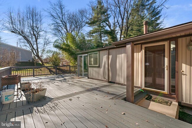 Building Photo - 9317 Farewell Rd