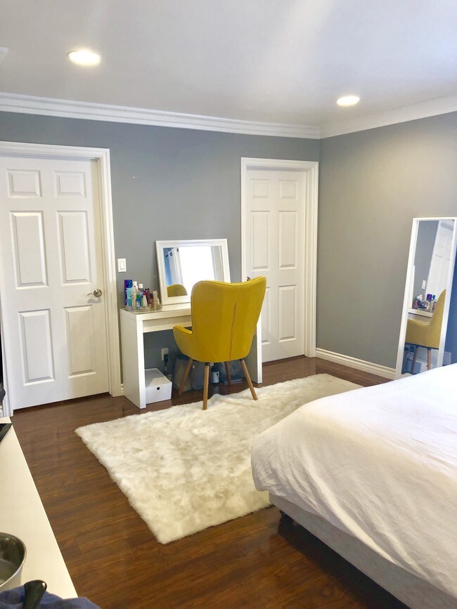 Master Bedroom - 4211 Arch Dr