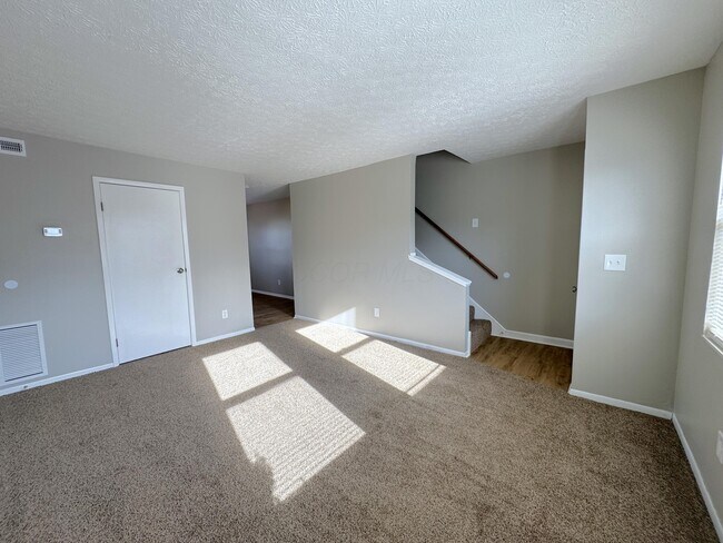 Foto del edificio - 2596 Sawbury Blvd