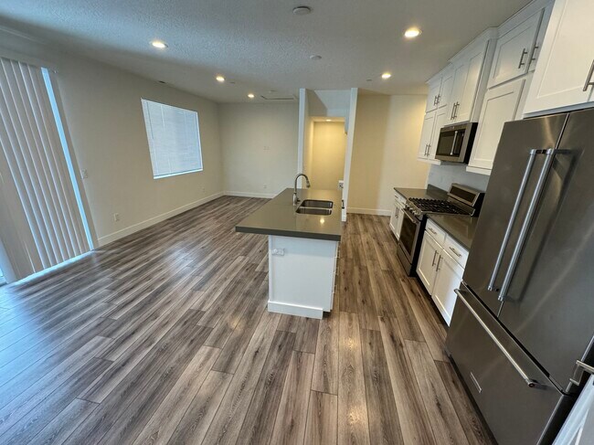 Foto del edificio - 3220 Quarry Springs Dr