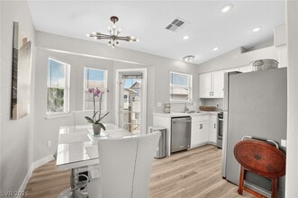 Building Photo - 7566 Glowing Ember Ct