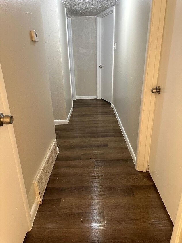 Foto principal - 3000 Willow Park St