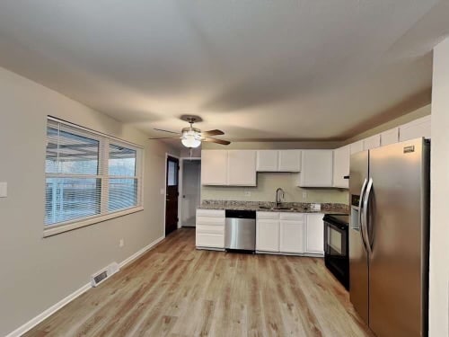 Foto del edificio - 7133 W Hinsdale Dr