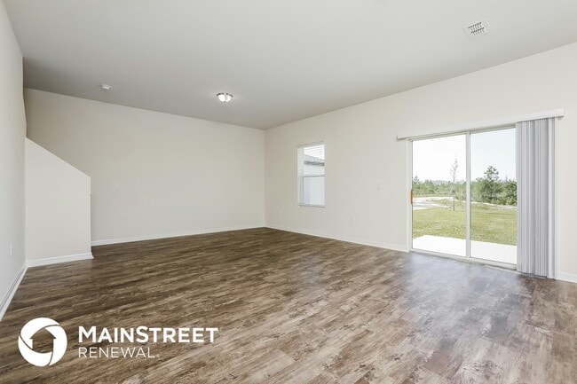 Foto del edificio - 2835 Neverland Dr