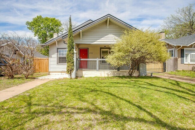 Foto del edificio - Well Maintained 3 Bed, 2 Bath in Establish...