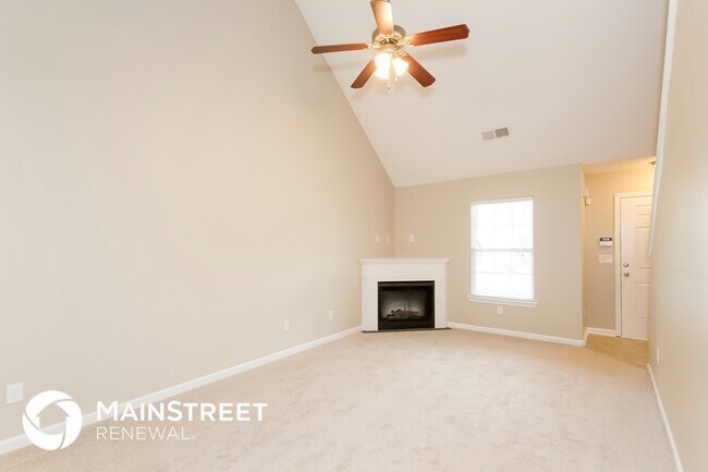 Building Photo - 105 Lossie Ln