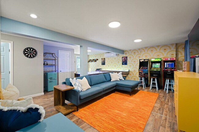 Foto del edificio - 789 Clearview Dr