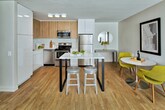 Foto principal - 2619 N Clark St