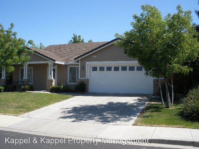 Primary Photo - 4 br, 2 bath House - 600 Boone Drive
